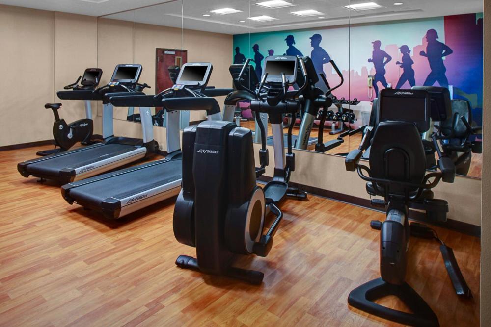Hyatt Place Atlanta Buckhead Bagian luar foto