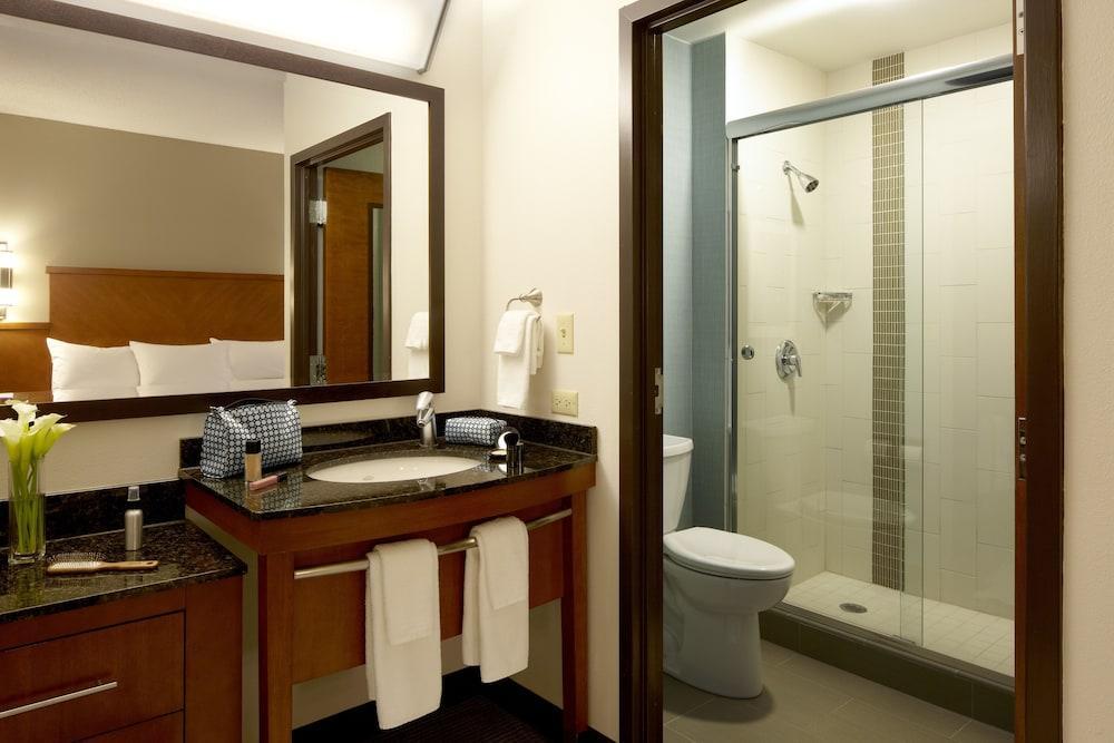 Hyatt Place Atlanta Buckhead Bagian luar foto