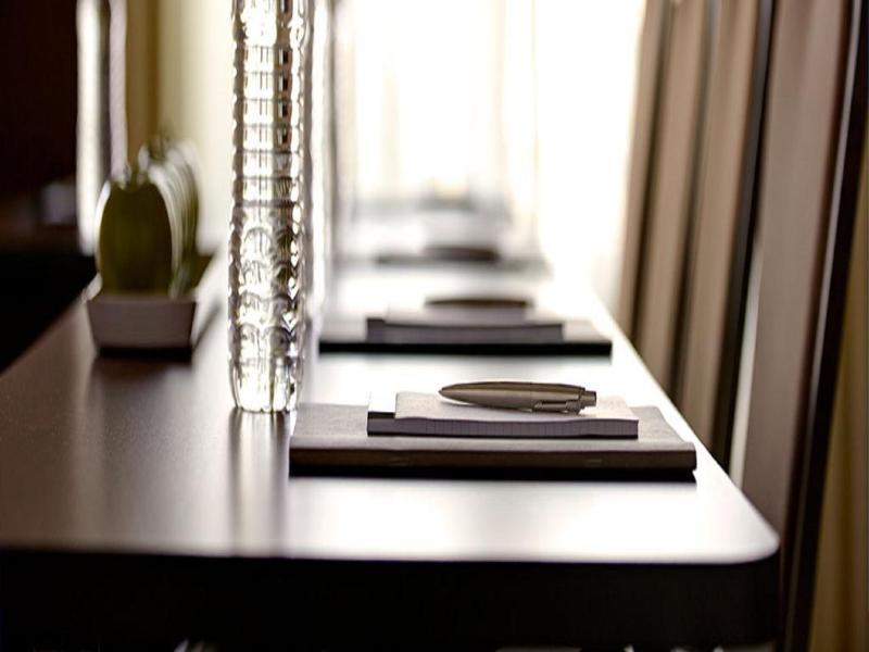 Hyatt Place Atlanta Buckhead Bagian luar foto